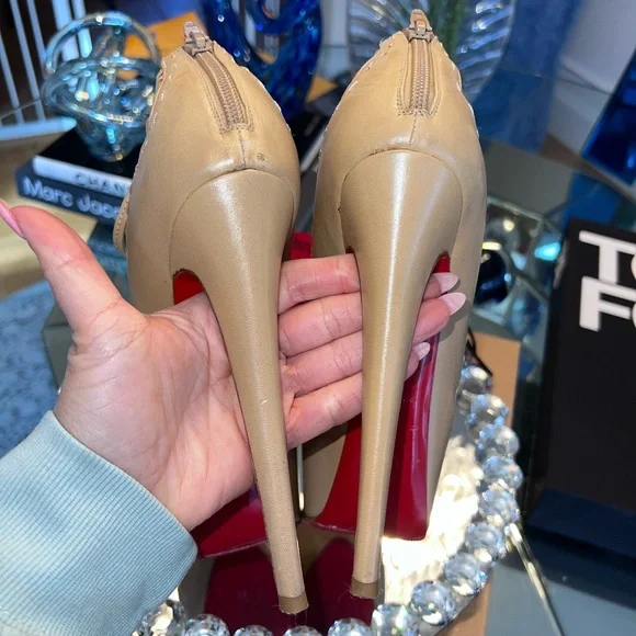 Christian Louboutin Zoulou Strappy Platform Heels 160 - Picture 10 of 17